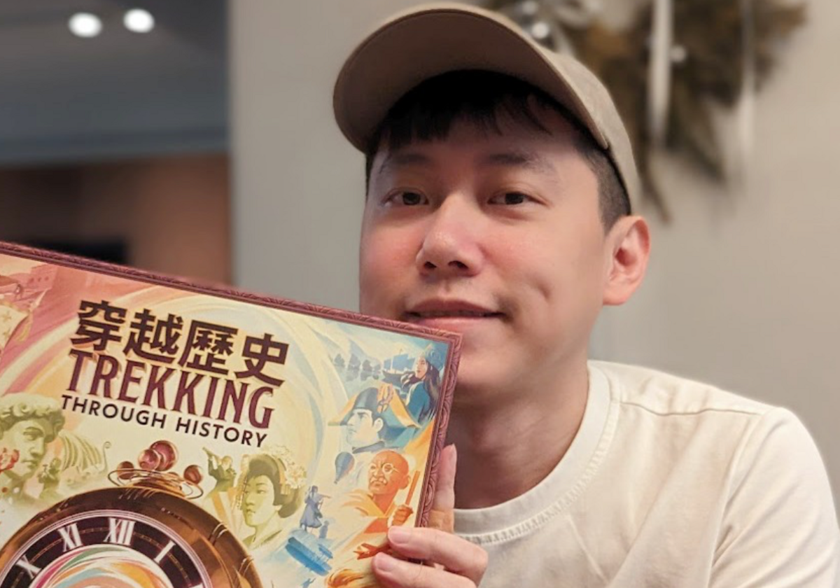哈米尼遇襲身亡，網紅Cheap昔稱美不興兵遭酸，發文反擊指時空背景已不同。 圖：翻攝自Cheap FB