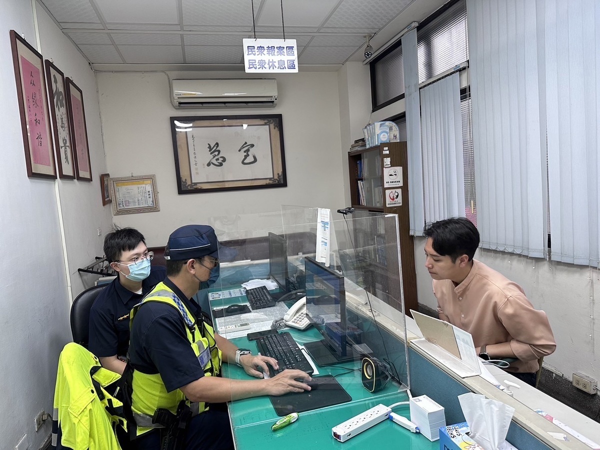 台中市立委羅廷瑋的IG遭留言恐嚇，已向警方報案。  圖：羅廷瑋/提供