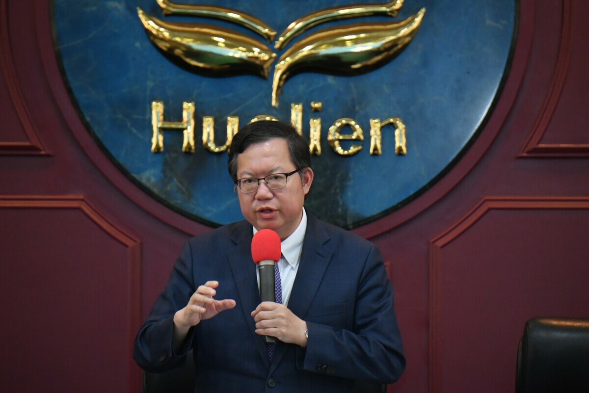行政院副院長鄭文燦強調，403震災重建復原方案已通過，全都會聚焦花蓮。 圖：行政院提供