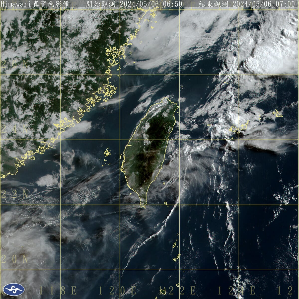 今天鋒面通過台灣北部海面，北部與東半部地區將有局部短暫陣雨，其他地區包括澎湖、金門、馬祖則是多雲到晴的天氣。 圖：中央氣象署／提供