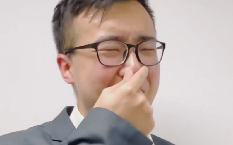復仇成功！《英雄聯盟》PSG戰勝FLY晉級 主播JR淚崩：太興奮了