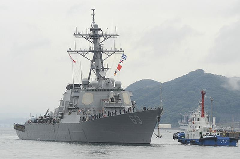 美國海軍2日派遣導向飛彈驅逐艦「史塔森號」駛入中國大陸宣稱擁有主權的西沙群島中建島12海里範圍內，此舉料將引發中方不滿。 圖：取自美國海軍官網 www.public.navy.mi
