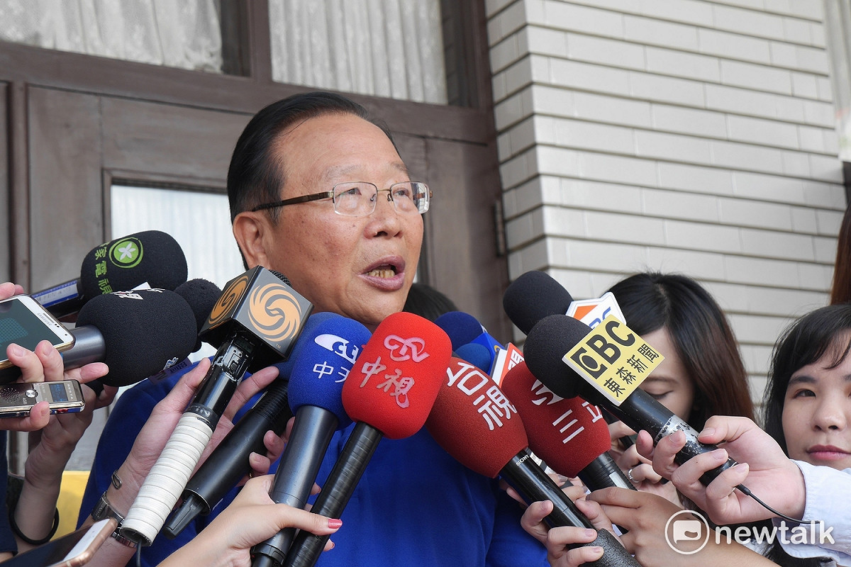 對於民進黨欲在此次臨時會中通過「前瞻基礎建設特別條例草案」的目標，林德福認為身為在野黨一定要嚴正監督，即將通過八年8900億預算的前瞻建設都是民眾民脂民膏，再次呼籲執政黨錢要花在刀口上。 圖：趙婉淳/攝