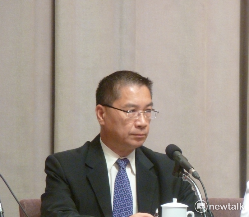 行政院發言人徐國勇今（6）天表示，政院將在下週一（10日）上午9時召開臨時院會，通過第一期的前瞻預算。 圖：謝莉慧/攝