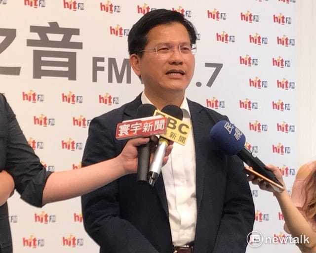 台中市長林佳龍表示，樂見感謝行政院能把台中期初的軌道建設都列入前瞻，期待能加速推動。 圖 : 周煊惠／攝