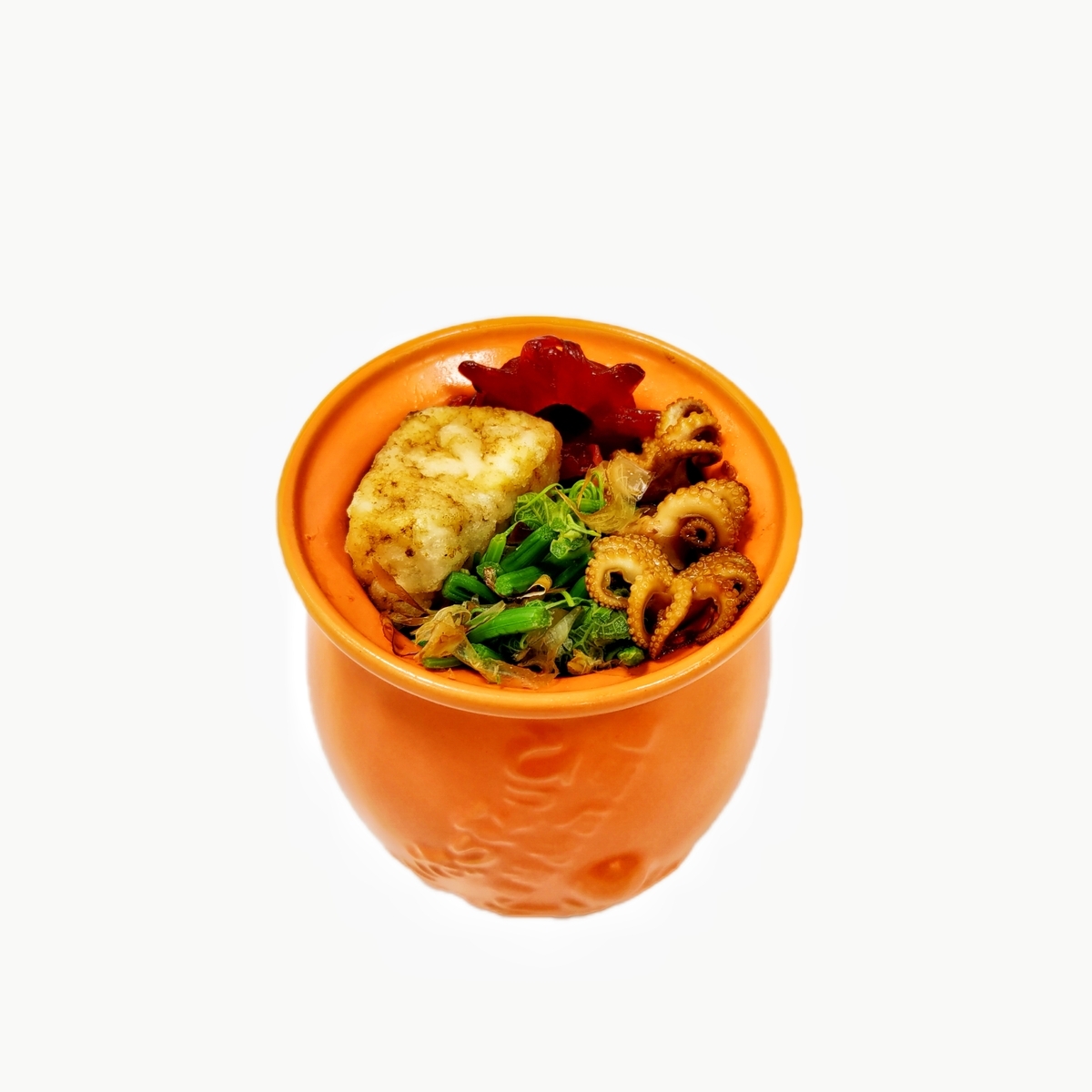 台鐵的聯名「洄味便當」將於5月10日起開賣，並選用花蓮在地食材入菜。 圖：台鐵公司／提供