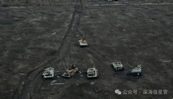 哈爾科夫戰場上，滿是戰損被遺棄的坦克車。 圖 : 翻攝自微信公眾號/深海值星官