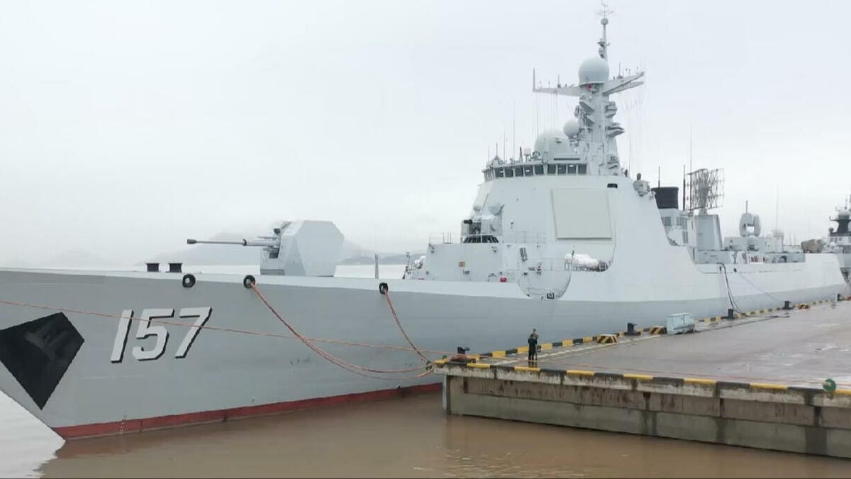 11 日，中國 052D 驅逐艦麗水艦（舷號157）再次出現在澎湖周邊海域。 圖 : 翻攝自百度