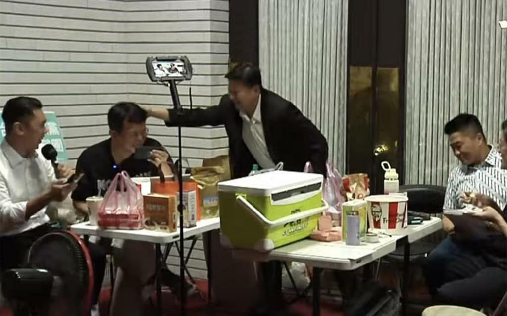 王婉諭戳破黃國昌！深夜喊話小草「關鍵少數不該變藍營附隨組織」