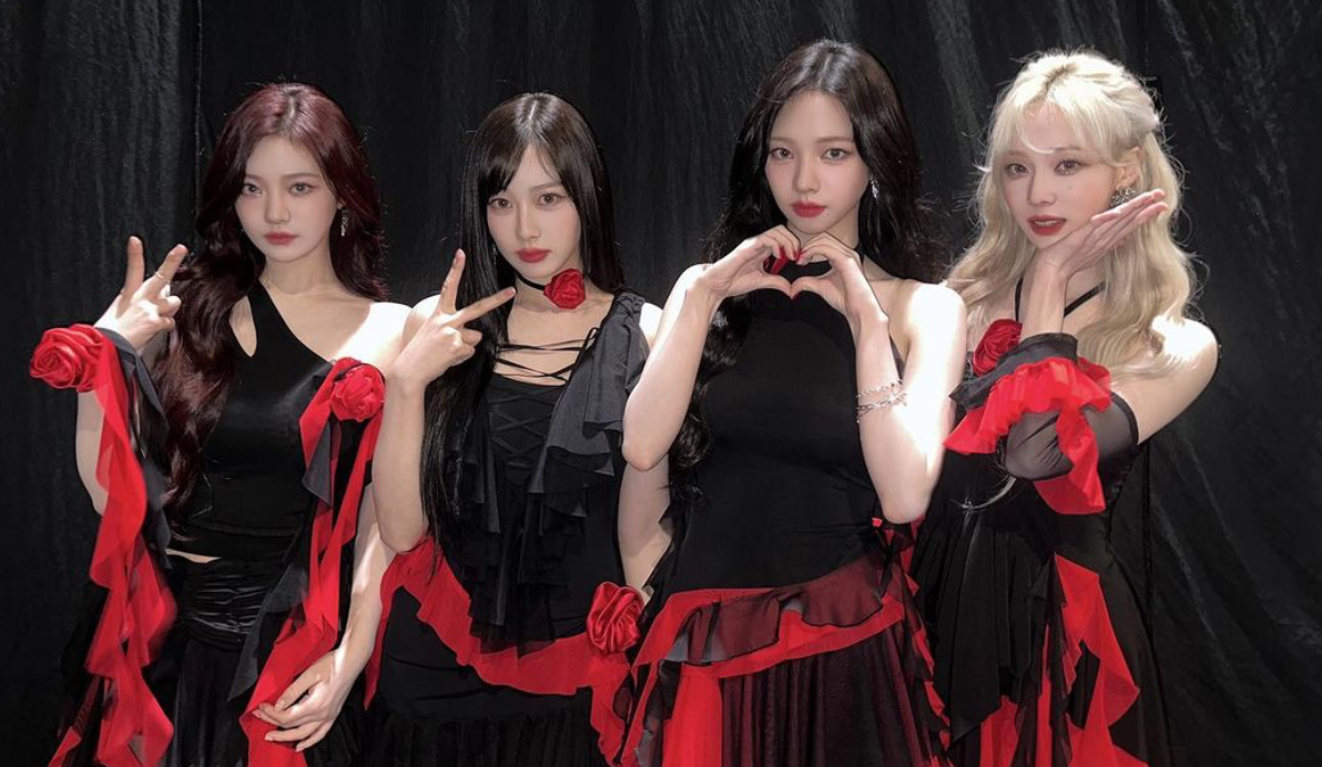 aespa今(16)日到音樂節目《M Countdown》進行回歸舞台預錄時，竟發生舞台著火意外。 圖：翻攝自aespa IG