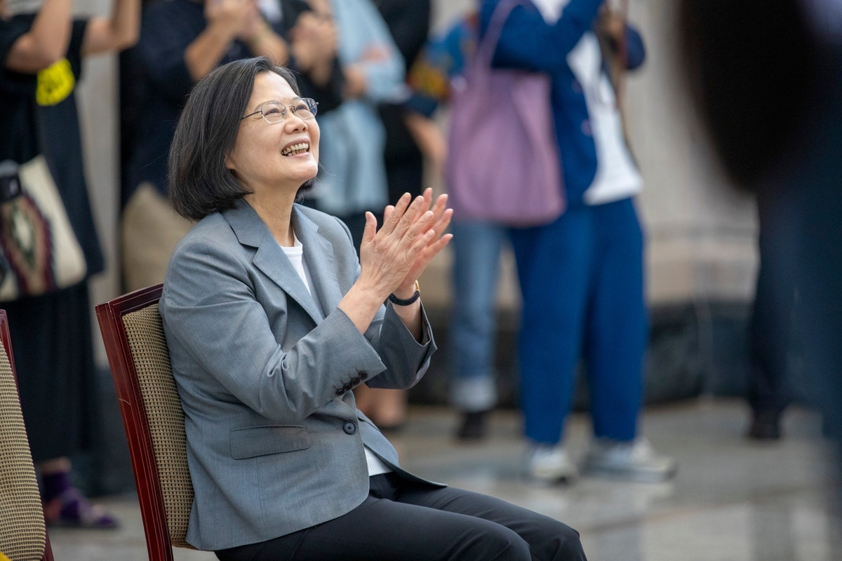 高民意支持的總統蔡英文將卸任，一舉一動都受到關注。 圖：總統府提供