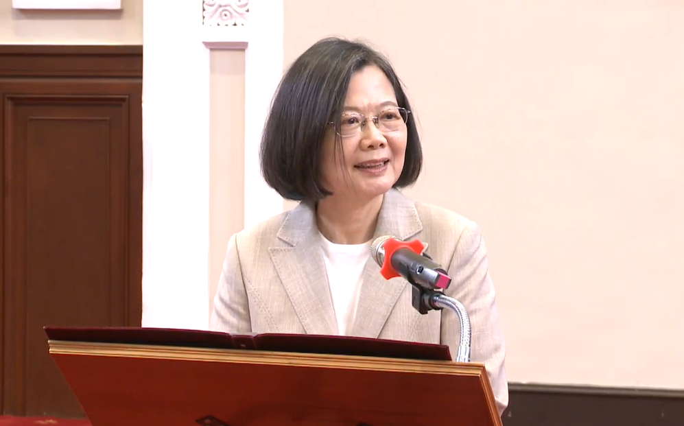 卸任前常聽到「謝謝總統」 蔡英文：最該說謝謝的人是我