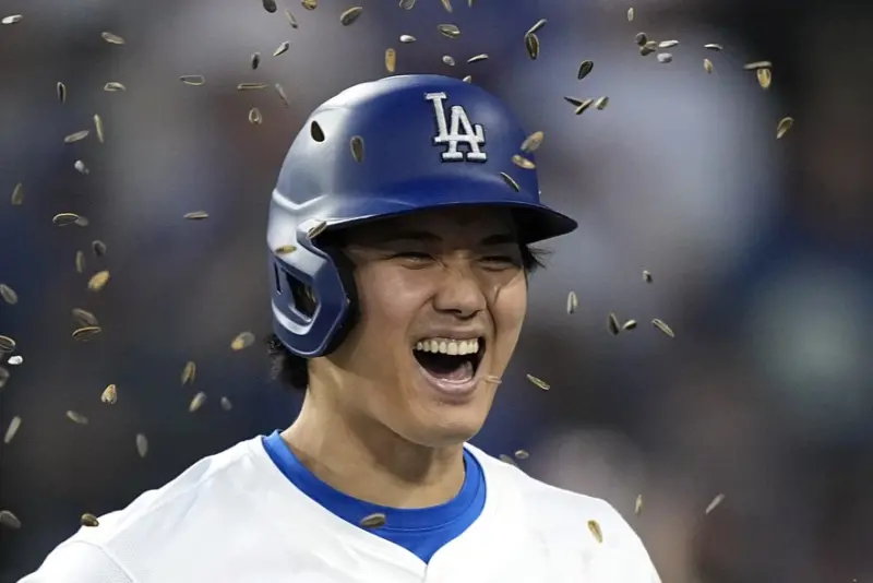 ▲洛杉磯道奇大谷翔平魅力席捲全世界，教頭Dave Roberts直呼大谷的魅力與影響力在棒壇非常罕見。（圖／美聯社／達志影像）