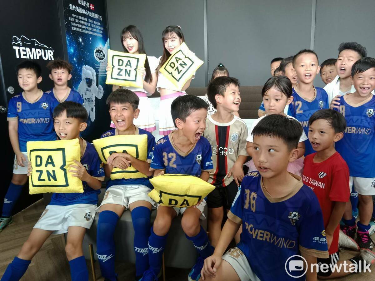 丹普頂級包廂提供足球學院培訓的足球青年及其家長深層睡眠、充分休息， 圖：孫家銘/攝