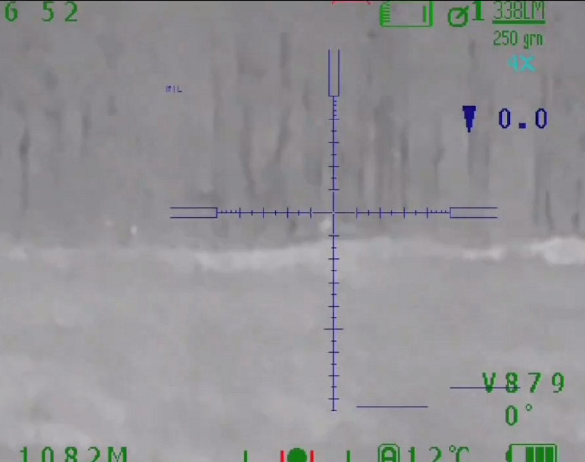 烏軍狙擊手以俐落身手消滅數名俄軍偵查員。 圖：翻攝自 Ukrainian Front X（前推特）帳號