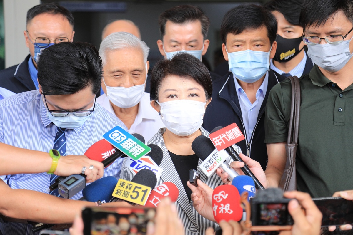 盧秀燕說明傷者送醫情形。 圖：台中市政府/提供