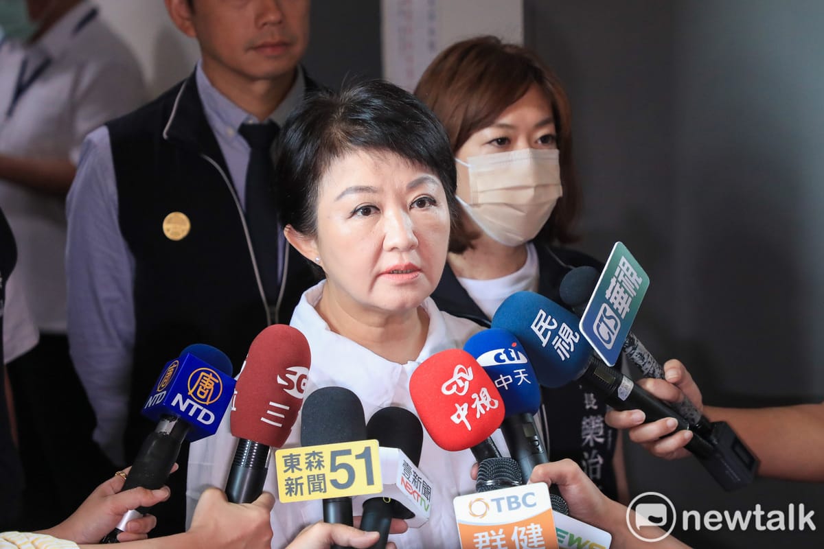 台中市長盧秀燕宣布，昨天在中捷砍人案中見義勇為的民眾，將可以終身免費搭乘中捷。 圖：唐復年/攝