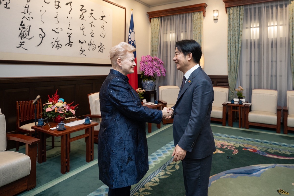賴清德於總統府內接見立陶宛前總統葛寶斯凱德（Dalia Grybauskaitė）。 圖：總統府/提供