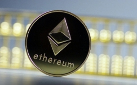 以太幣現貨ETF來了！首批5檔今日掛牌交易