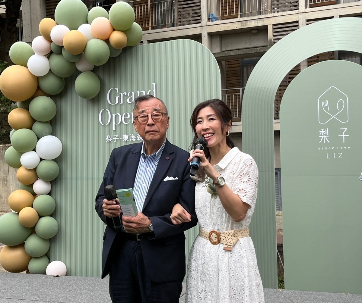廖了以出席開幕儀式，見證女心細心打造的東海森林店。 圖：東海大學/提供