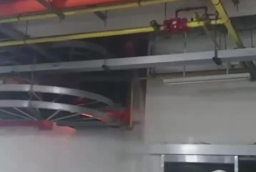 疑似豐邑晴空匯B1電纜線燃燒起火點畫面 圖：翻攝自「我是新竹人」臉書社團