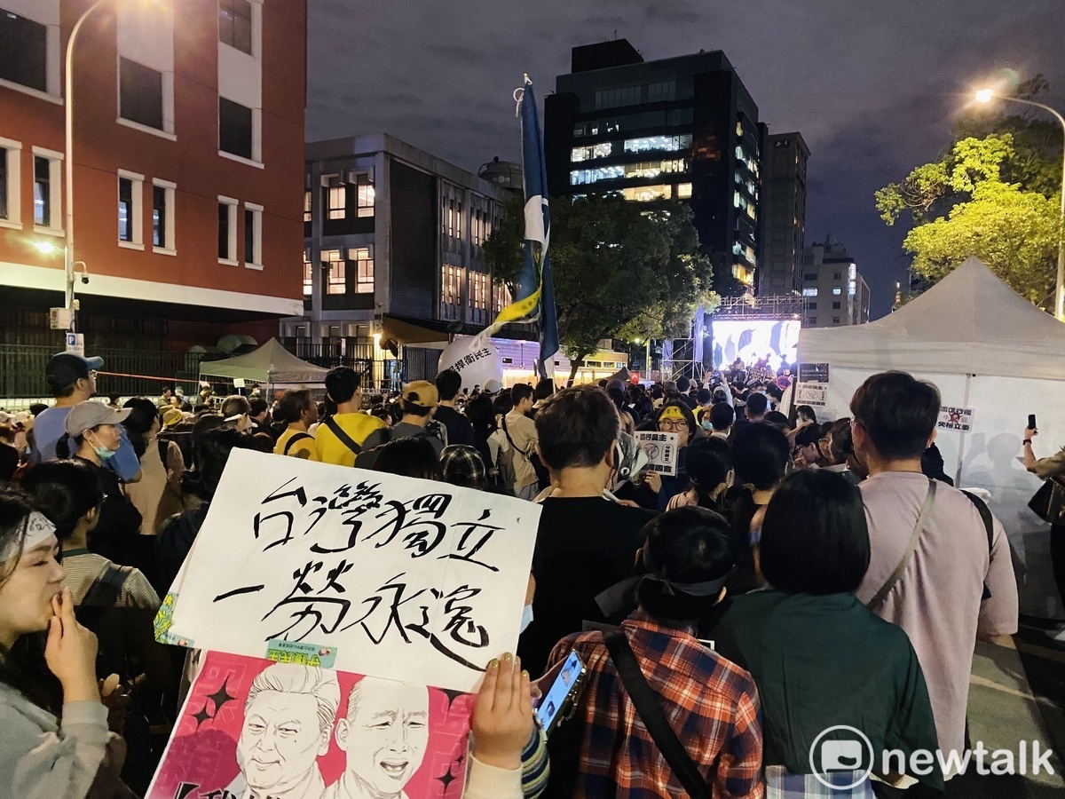 民眾反對藍白強推國會擴權，自發促成青鳥行動震撼全台。 圖：周煊惠攝（資料照）