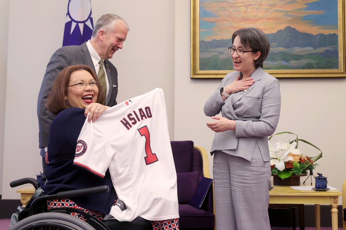 副總統蕭美琴接見美國參議員達克沃絲率領的跨黨派訪問團。 圖：總統府提供