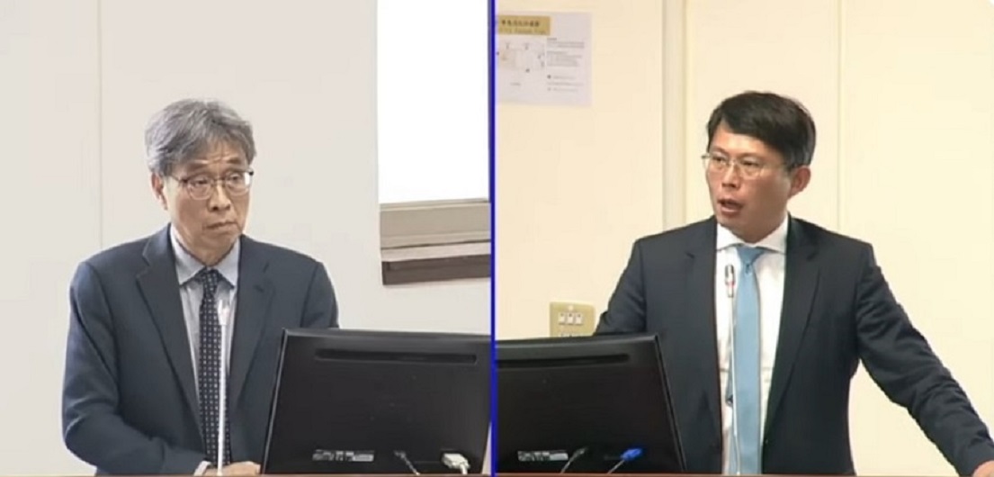 民眾黨立院黨團總召黃國昌（右圖）29日質詢農業部長陳駿季，還在質疑2023年幫忙解決缺蛋危機的超思公司。 圖：翻攝自黃國昌影片