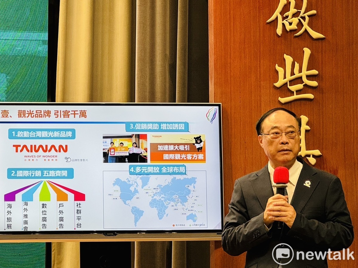 觀光署長周永暉表示，觀光產業在2028年達成兆元產業目標，是以每年來台人數1400萬人次，2.2億國旅人次計算，希望開拓兆元商機。 圖：謝莉慧/攝