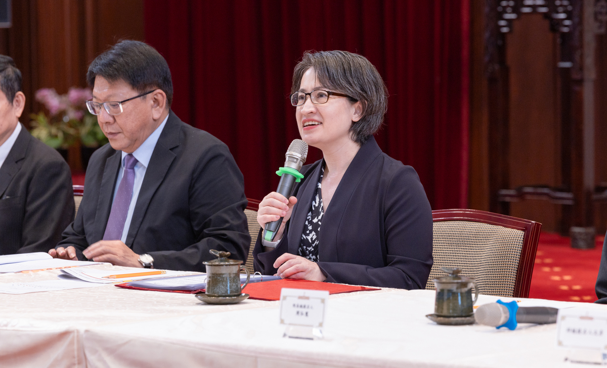 蕭美琴主持第14屆考試院院長、副院長及考試委員被提名人介紹記者會。 圖：總統府提供