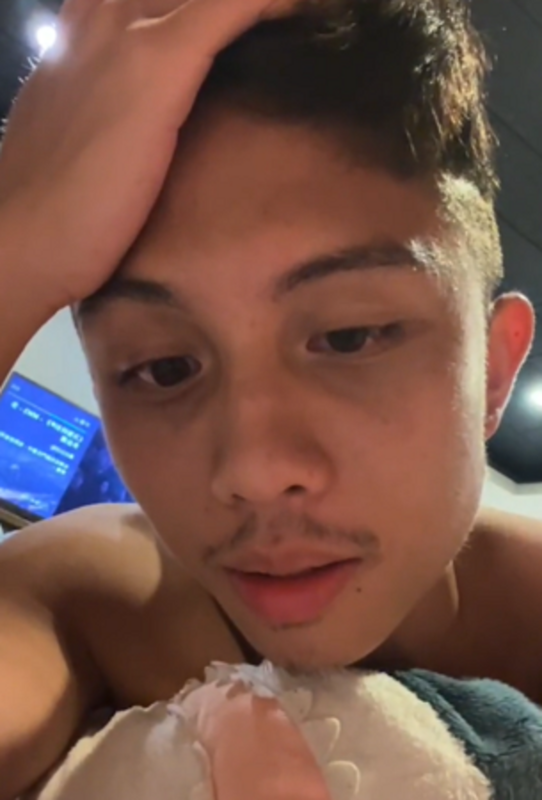 孫安佐日前在 Instagram 開直播。 圖：翻攝自孫安佐  Instagram