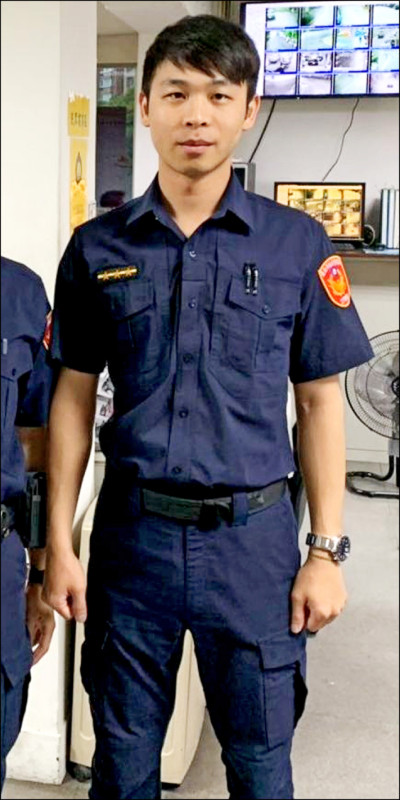 時任台北市偵查佐楊家偉涉嫌勾結詐騙集團洩密並收賄被起訴。 圖：翻攝北投波麗士臉書