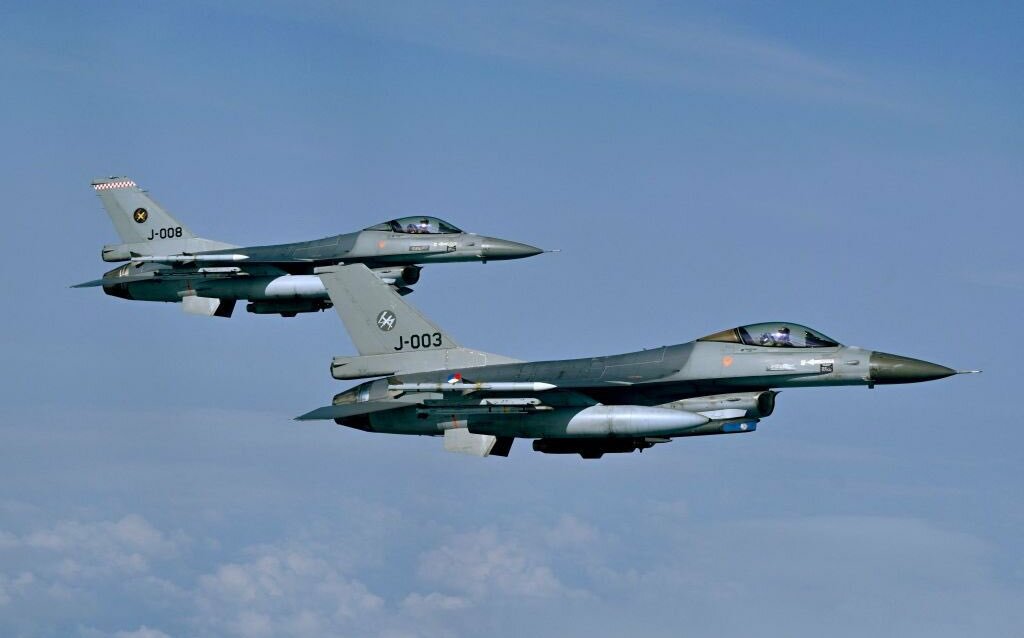 俄公司祭懸賞令! 把F-16打下來有多難？ 專家 : 有這4種手段可以用......