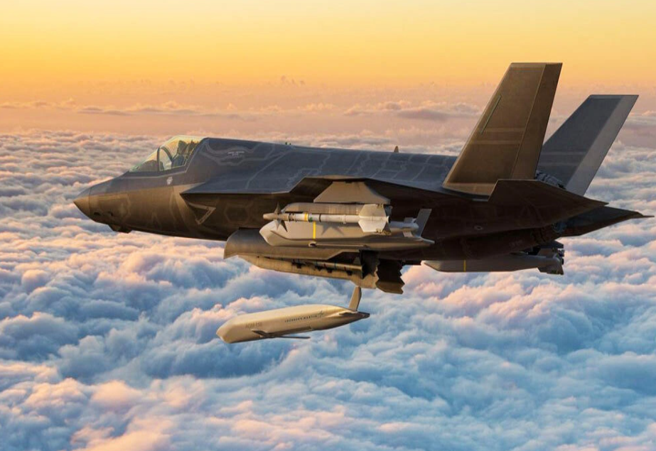 芬蘭宣布採購搭配 F-35 的 AGM-158B 巡航導彈。 圖：翻攝自hawk26講武堂