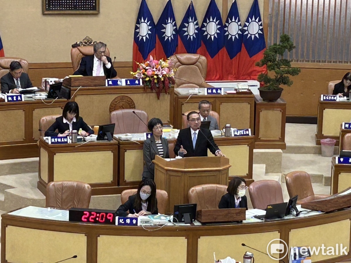 侯友宜表示，新北不管是在人口、交通、產業腹地及輝達的供應鏈伙伴，都是最方便也是最多的，歡迎輝達選擇新北。 圖：林昀真/攝