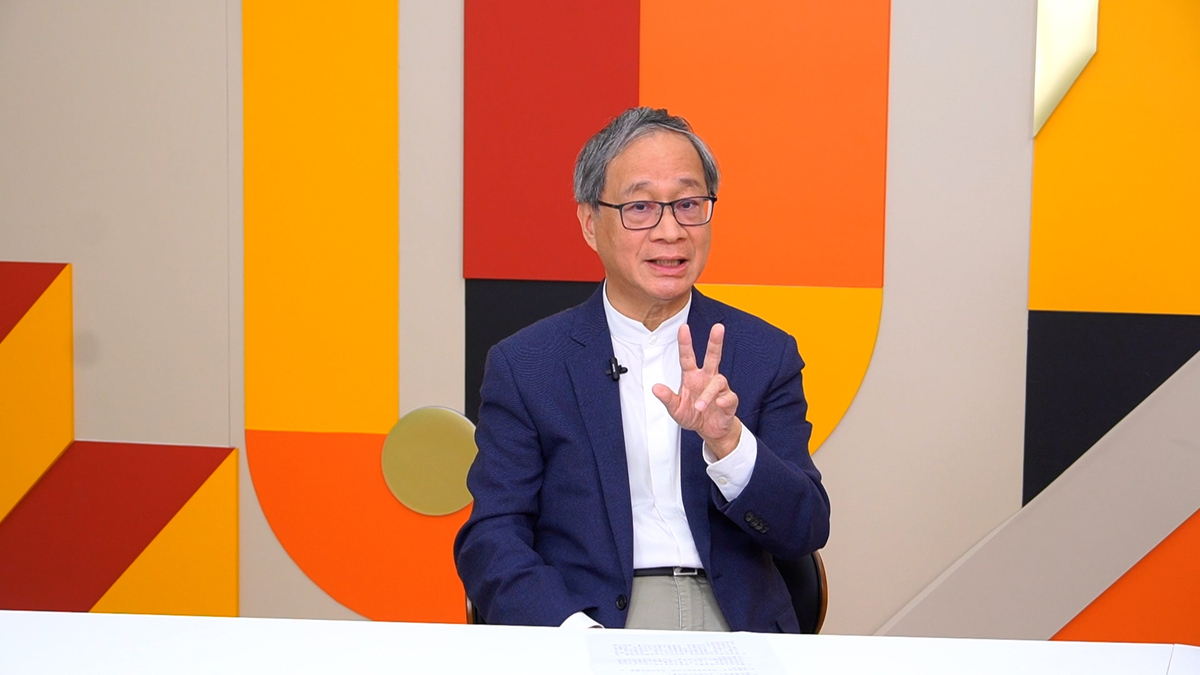 新任文化部長李遠（筆名小野）。 圖：自由時報網路節目《官我什麼事》提供/于安亭攝