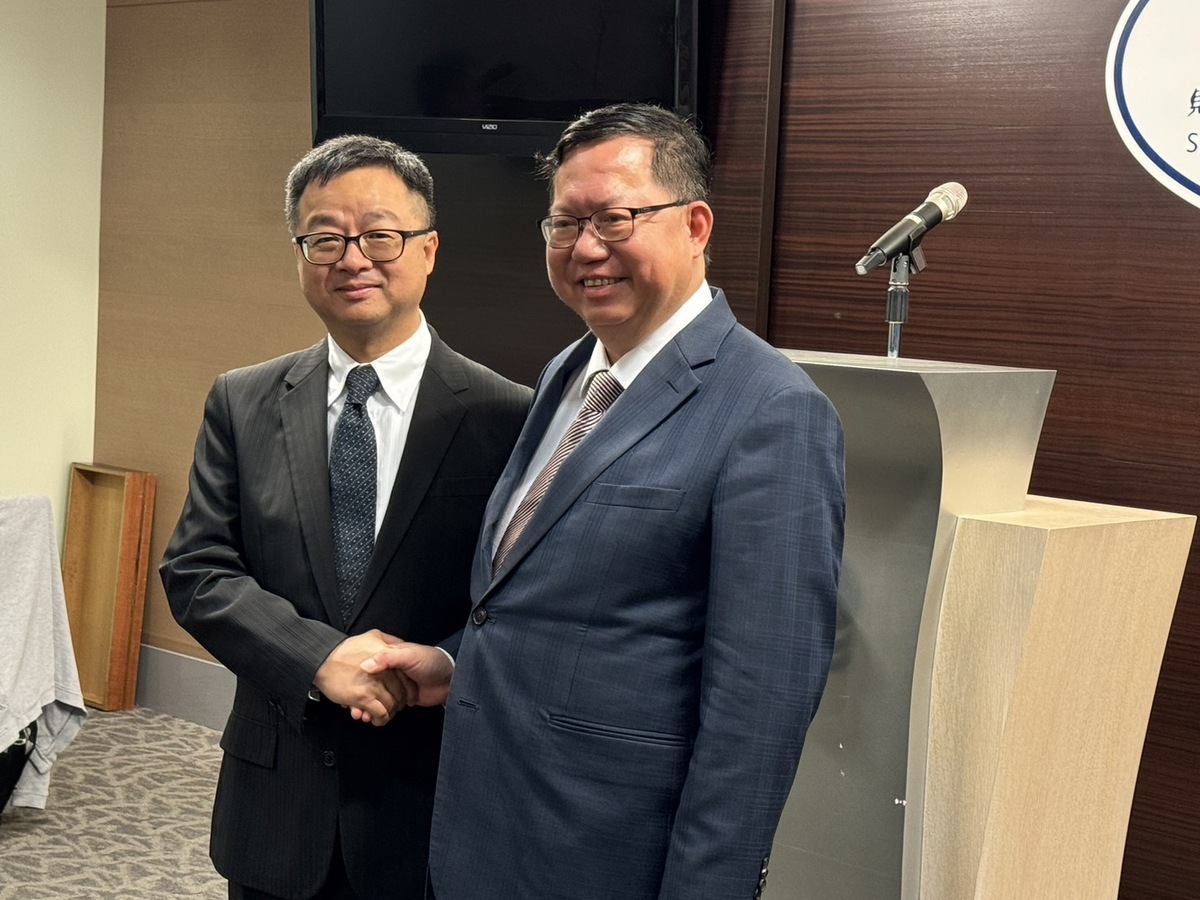 鄭文燦和羅文嘉就任海基會新職。 圖：謝莉慧/攝
