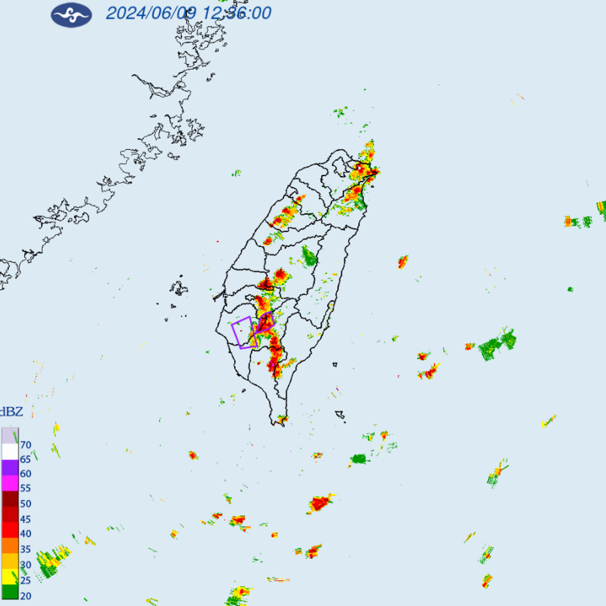 中央氣象署稍早發布了大雷雨即時訊息，影響區域包括台南市、高雄市、嘉義縣。 圖：翻攝自中央氣象署官網