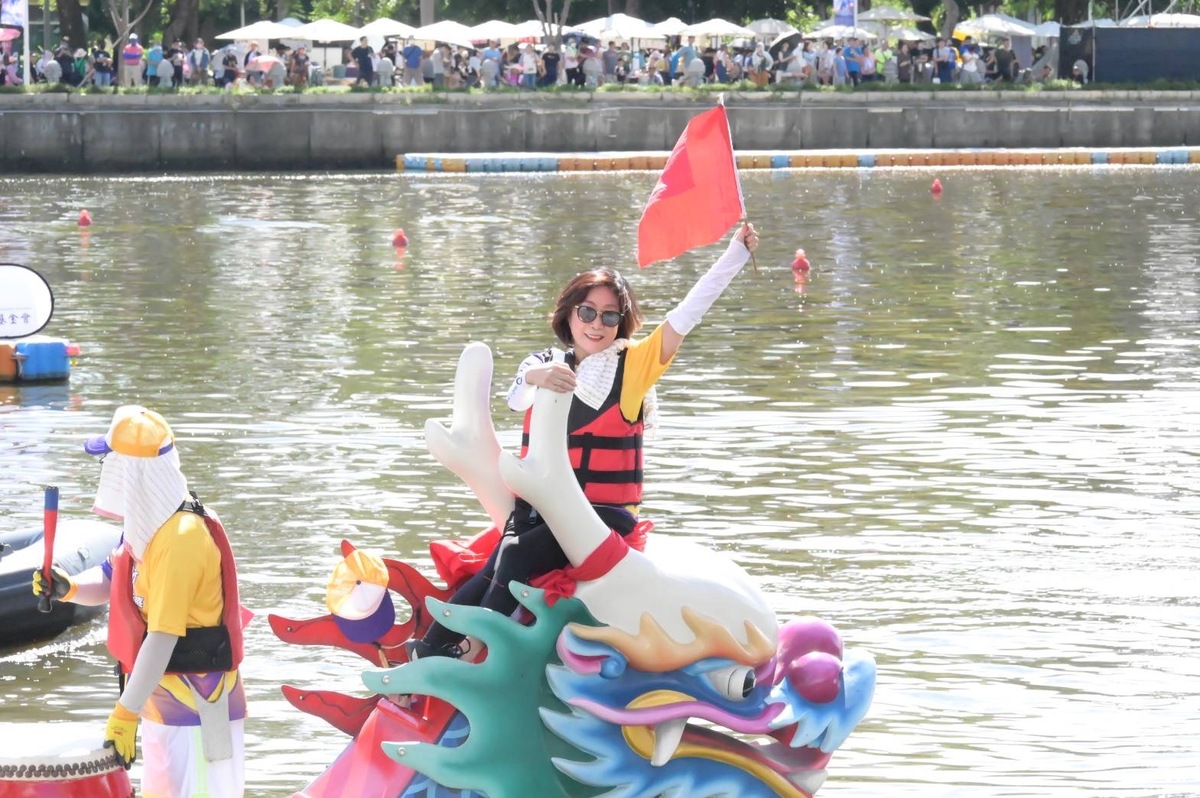 康裕成奪標，議會隊以三秒小勝市府隊。 圖：高雄市議會/提供