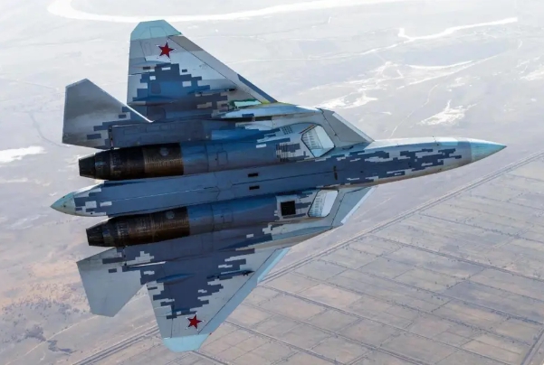 俄軍的最先進第五代隱形戰機Su-57。 圖 : 翻攝自河東三叔
