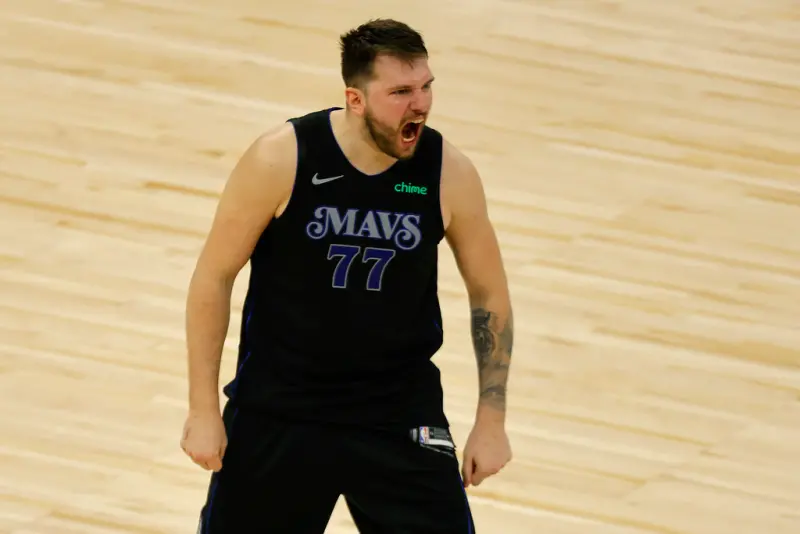 ▲獨行俠Luka Doncic拿到西區MVP，但也因為胸部挫傷、腳踝扭傷等影響，無法全力應戰。（圖／美聯社／達志影像）