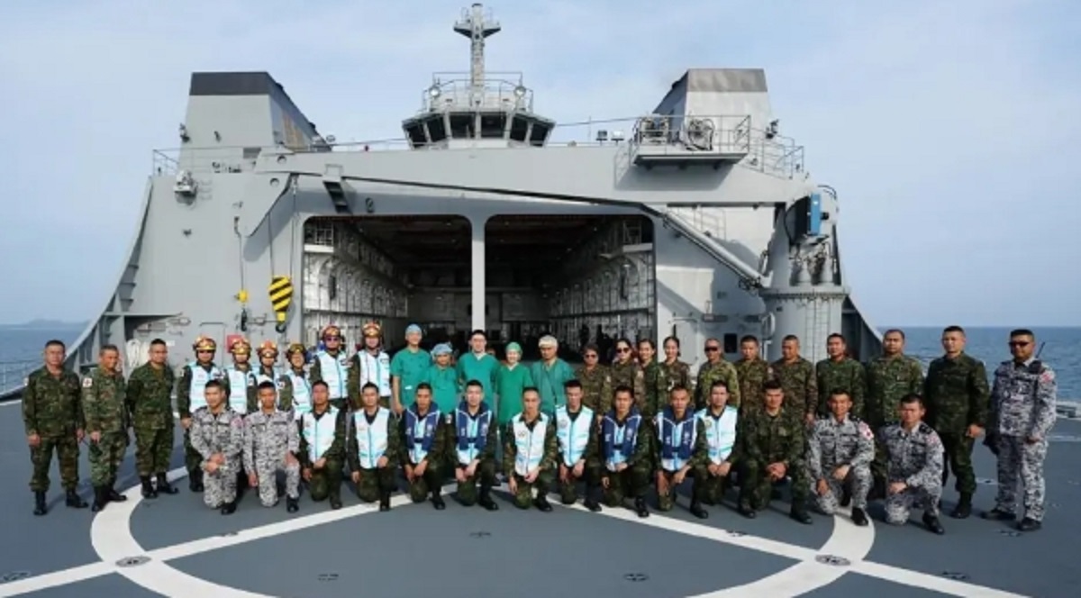 中國交付泰國海軍的071E登陸艦。 圖 : 翻攝自軍武次位面