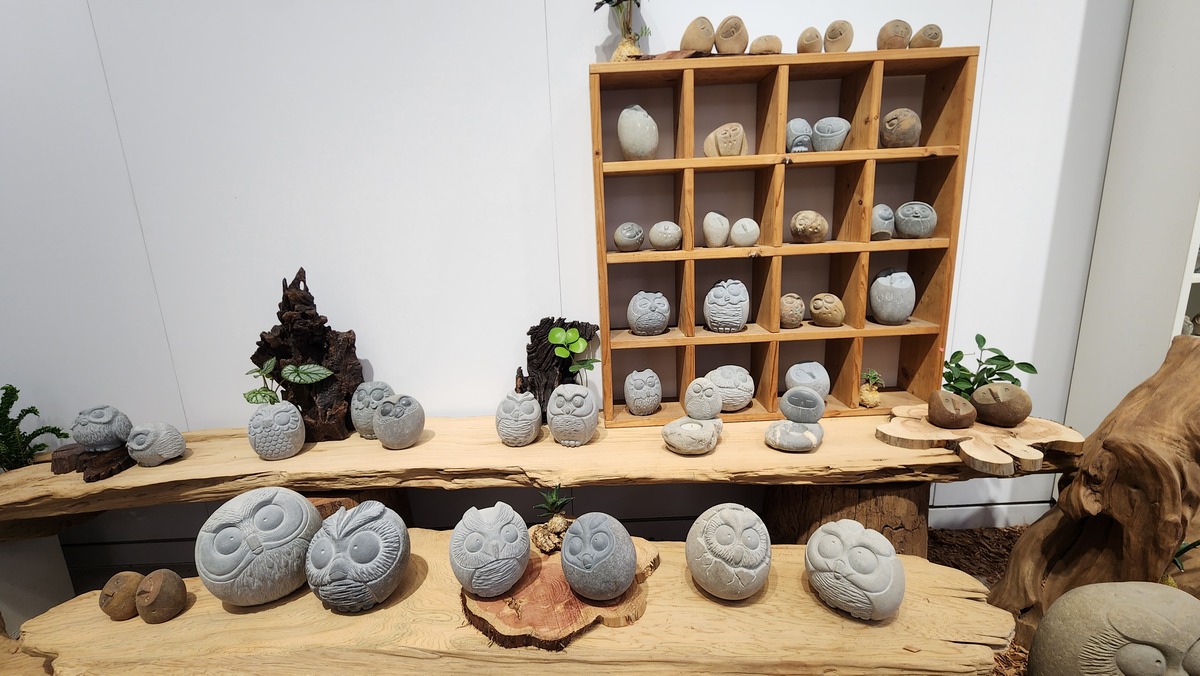 《玩‧頑石》石雕創作展展出黃瀅權多年來的精心創作。 圖:孫家銘攝
