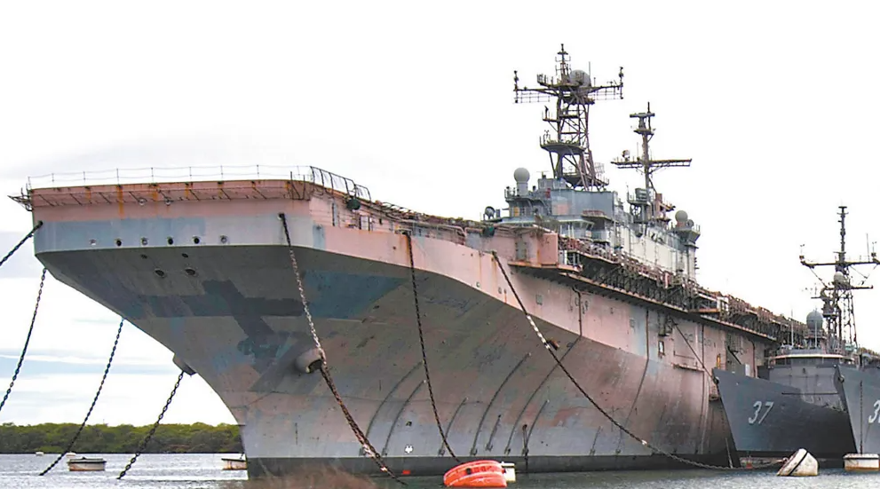 美國海軍 4 萬噸級的「塔拉瓦號」兩棲攻擊艦。 圖 : 翻攝自騰訊網