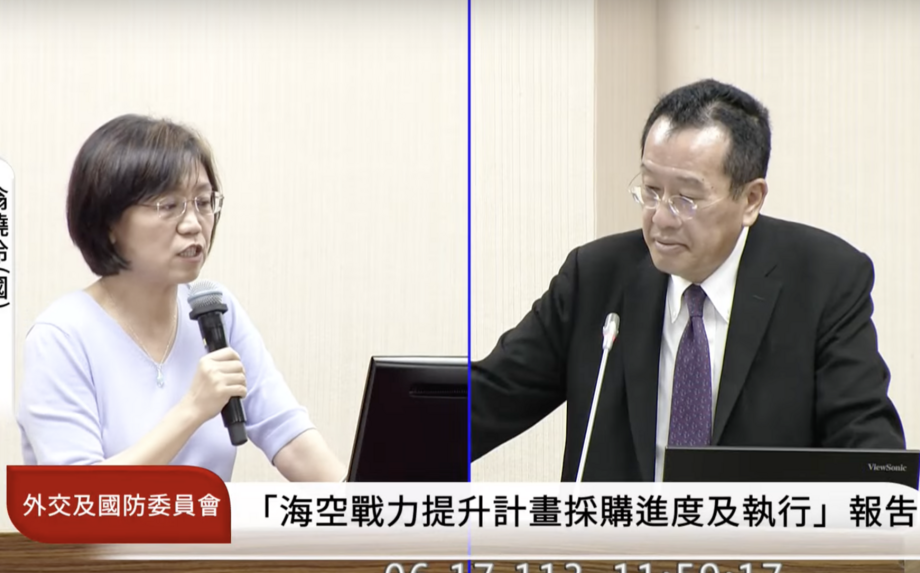 翁曉玲喊不承認中華人民共和國 王定宇批：有人聽得懂這位在盧什麼嗎？