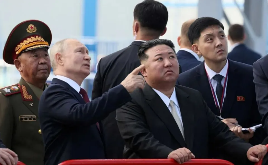 俄羅斯總統普丁拜訪北韓。 圖：翻攝自牛彈琴