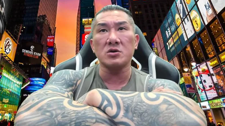 館長日前證實進軍成人平台SWAG。 圖：翻攝自館長惡名昭彰YouTube