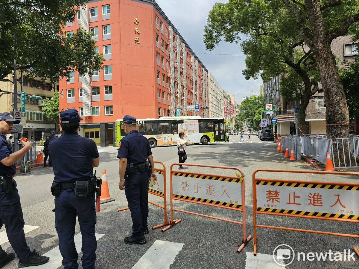 立法院周邊明日因有集會活動，警方將進行交通管制，提醒民眾注意相關資訊。 圖：林昀真/攝