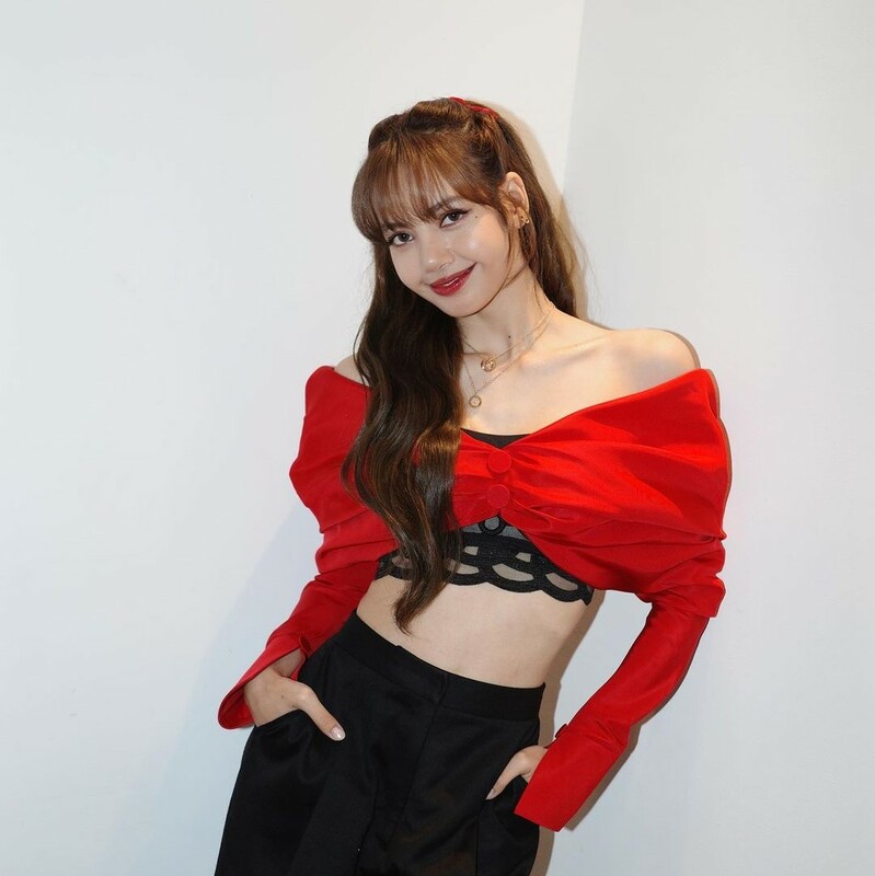 Lisa過去常以韓系甜美風格亮相。 圖：取自LisaIG