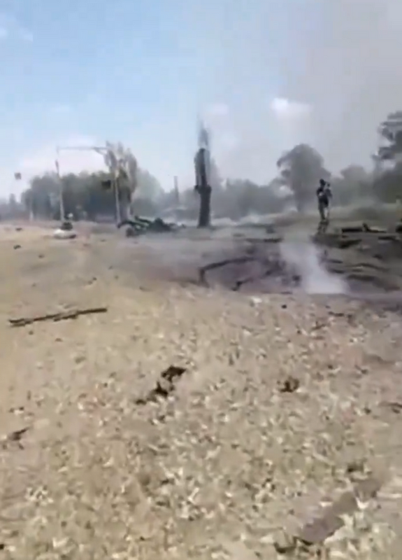 盧甘斯克州佩爾沃邁斯克發生了大爆炸，原因是一輛有彈藥的俄羅斯卡車因遭受烏軍襲擊而爆炸。 圖：翻攝自 Special Kherson Cat X（前推特）帳號